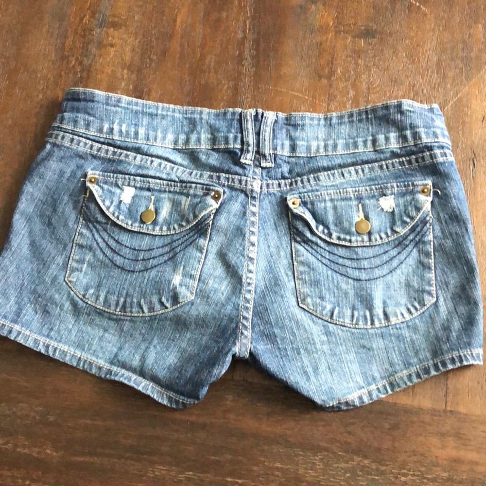 Distressed denim shorts by Rocks & Indigo